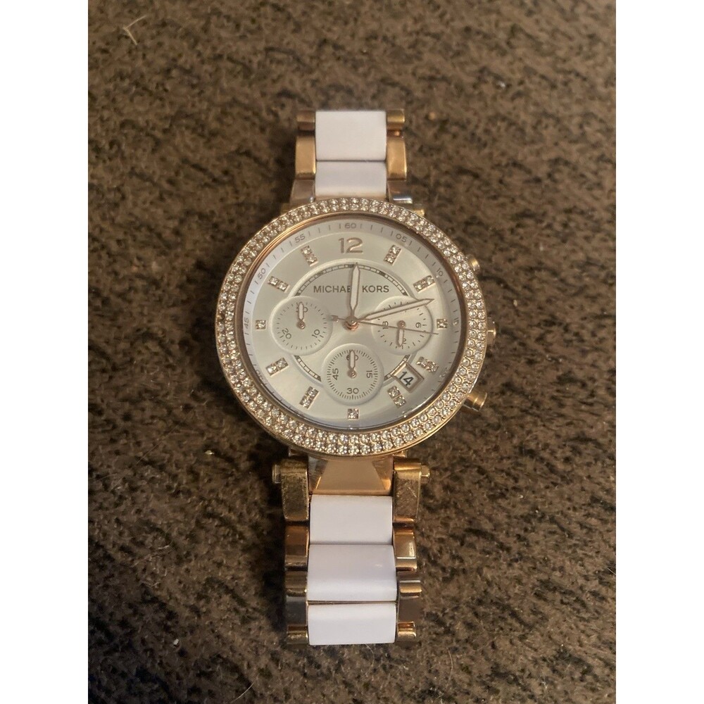 Michael Kors Womems Analog Watch Crystal Bezel MK=5774 Stainless Steel Caseback